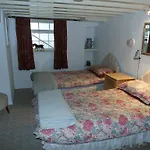 Elm Bank Lodge Guest House